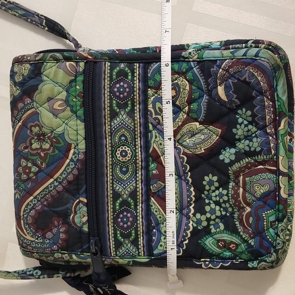 VERA BRADLEY CROSSBODY DISCONTINUED BAG - Picture 2 of 14